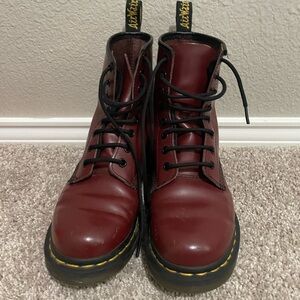Doc marten maroon boot size 7 Womens
